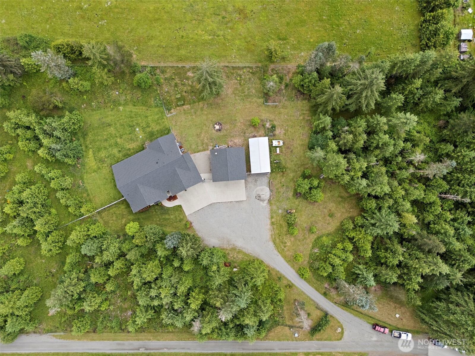 8406 James Road SW Rochester WA 98579