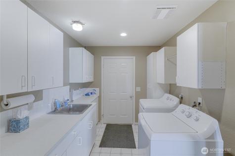 830 Riverview Lane Chinook WA 98614