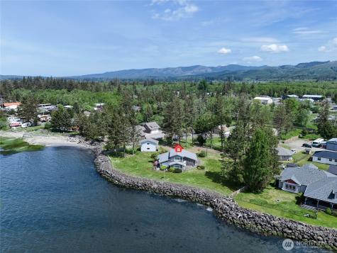 830 Riverview Lane Chinook WA 98614