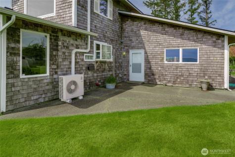830 Riverview Lane Chinook WA 98614