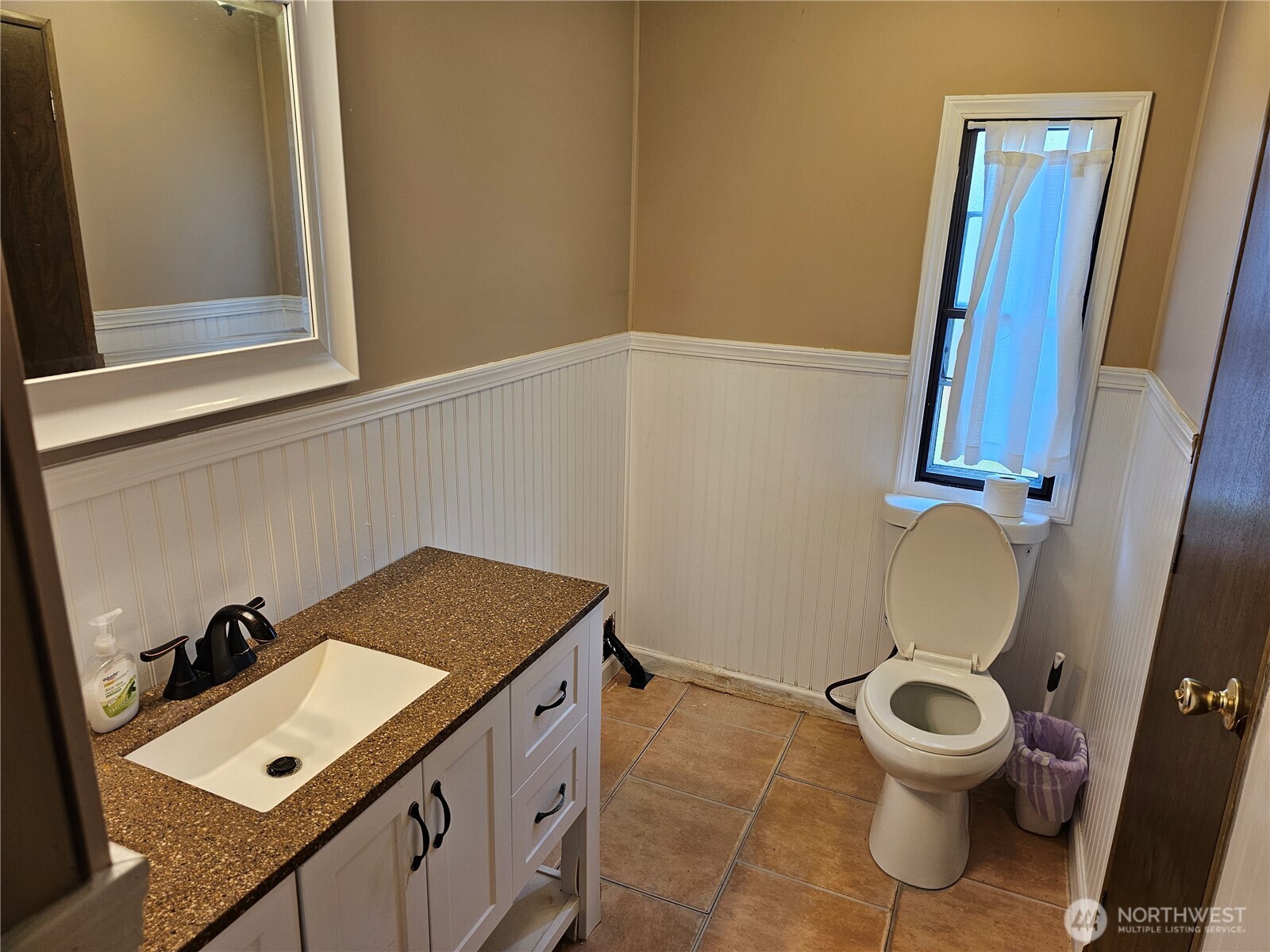 2419 Jahn Avenue NW Gig Harbor WA 98335