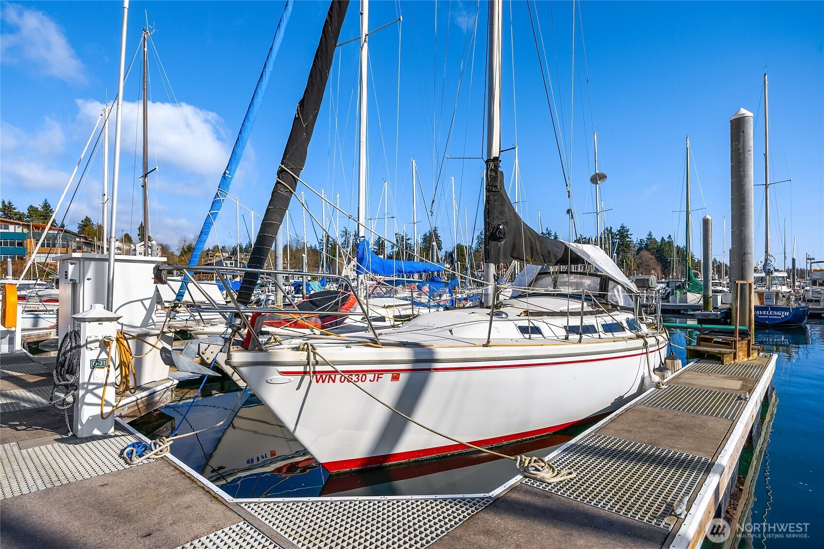 141 Parfitt Way SW Bainbridge Island WA 98110