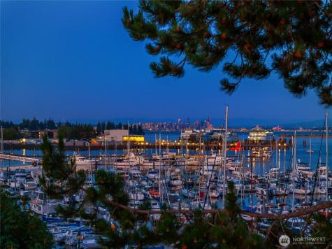 141 Parfitt Way SW Bainbridge Island WA 98110