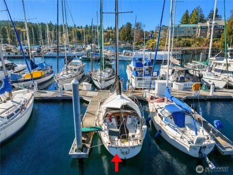141 Parfitt Way SW Bainbridge Island WA 98110