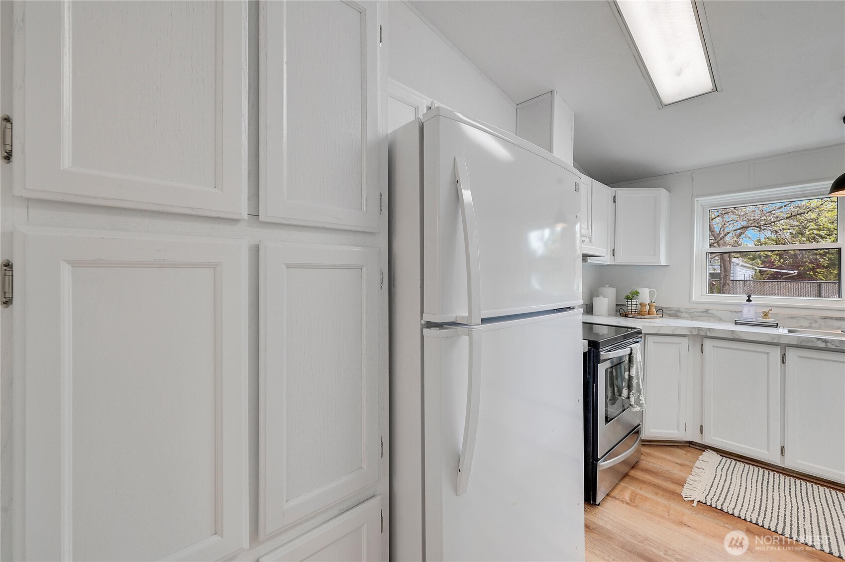 2090 Victoria Avenue Port Townsend WA 98368