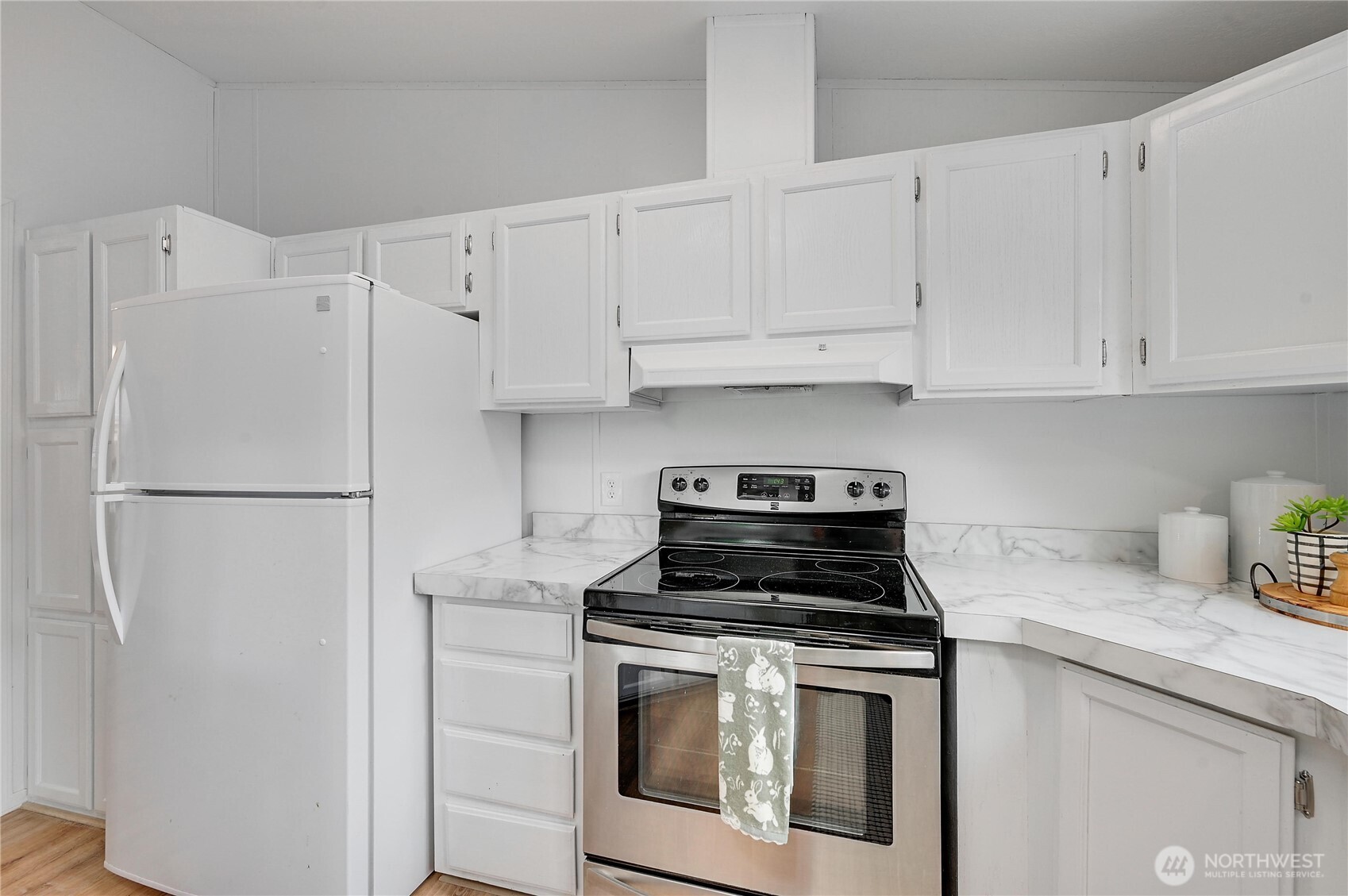 2090 Victoria Avenue Port Townsend WA 98368