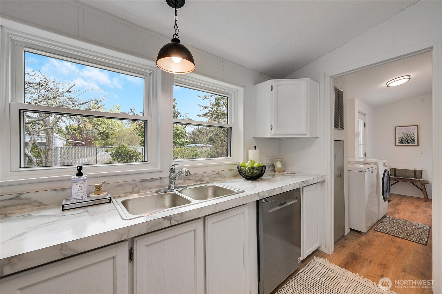 2090 Victoria Avenue Port Townsend WA 98368