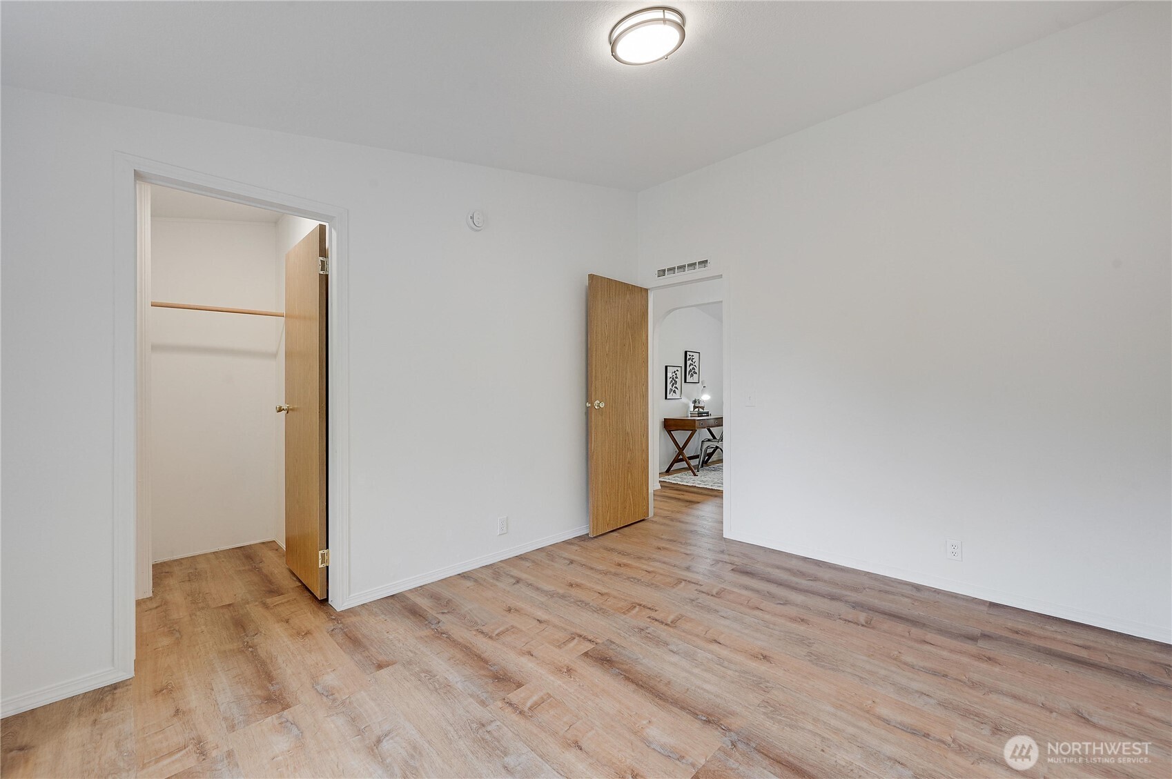 2090 Victoria Avenue Port Townsend WA 98368