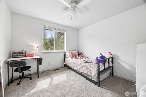 15418 Scenic Shores Drive SE Yelm WA 98597