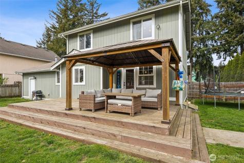 15418 Scenic Shores Drive SE Yelm WA 98597