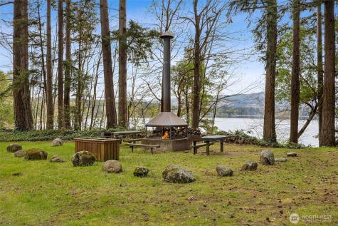 15418 Scenic Shores Drive SE Yelm WA 98597