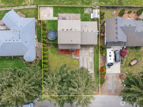 15418 Scenic Shores Drive SE Yelm WA 98597