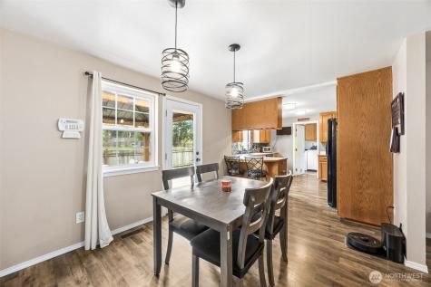 15418 Scenic Shores Drive SE Yelm WA 98597