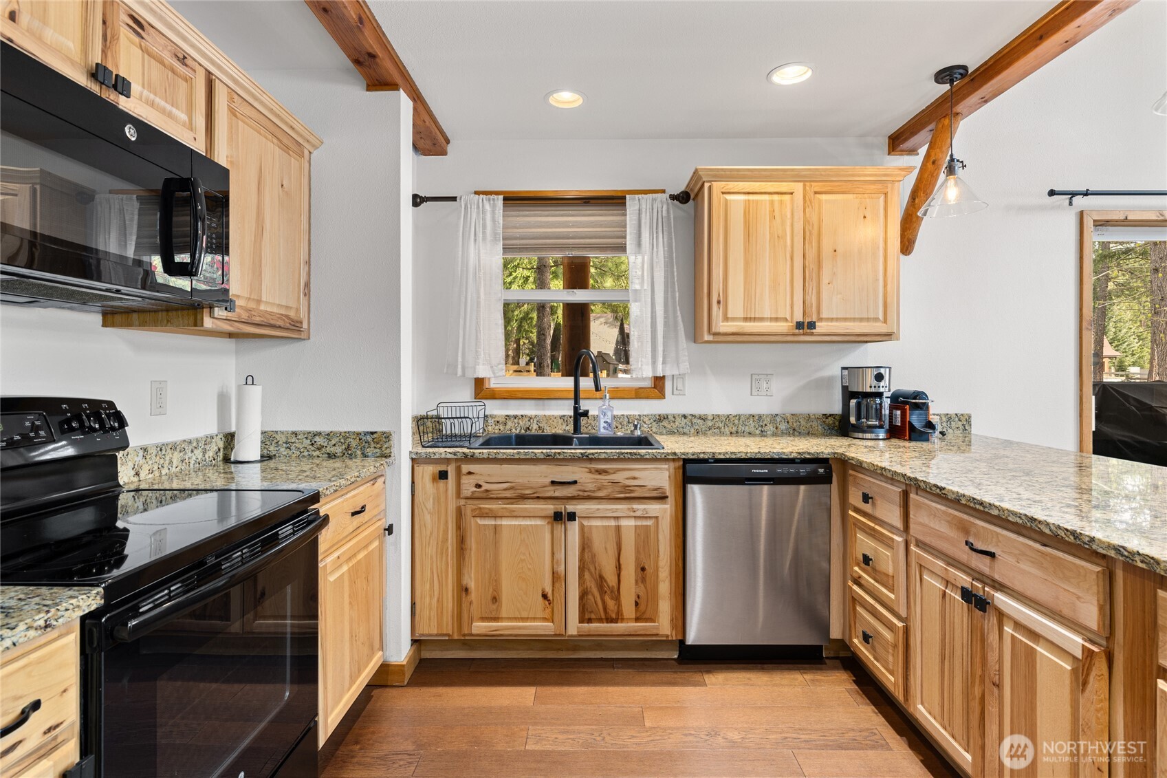 81 Spruce Lane Ronald WA 98940