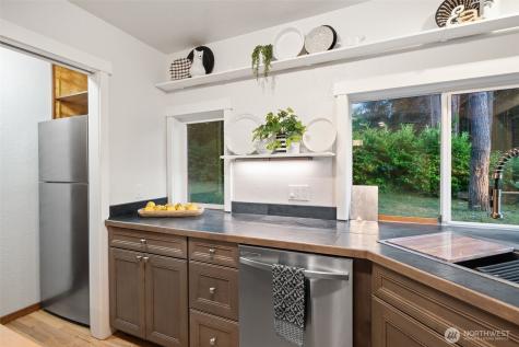 14855 Phelps Road NE Bainbridge Island WA 98110