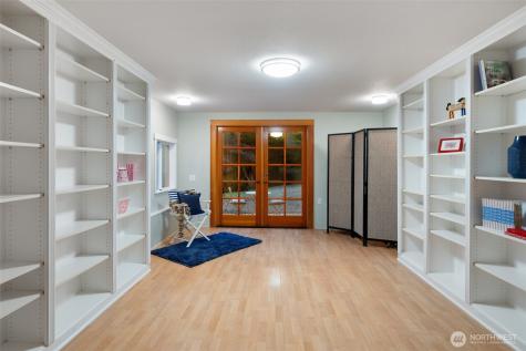 14855 Phelps Road NE Bainbridge Island WA 98110