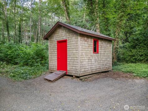 14855 Phelps Road NE Bainbridge Island WA 98110