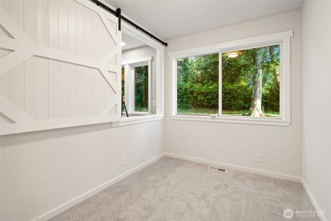 14855 Phelps Road NE Bainbridge Island WA 98110