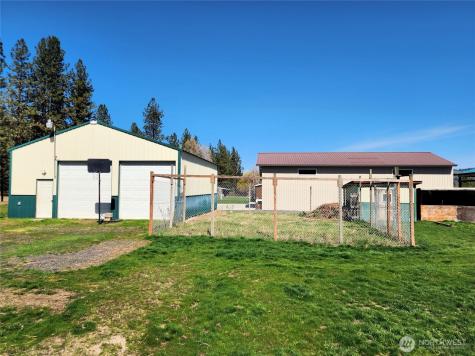 39024 Petrie Lane E Davenport WA 99122