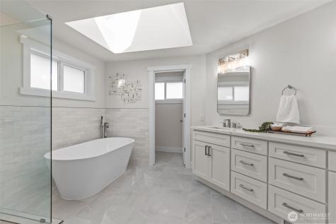 12470 NE 162nd Street Woodinville WA 98072