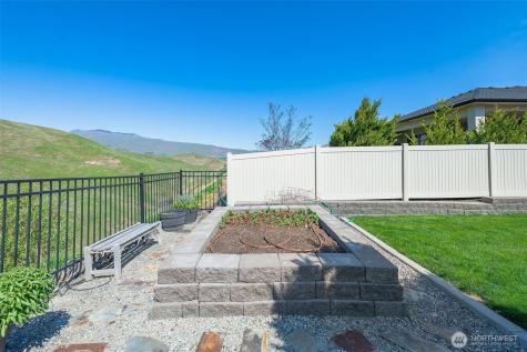 2062 Maiden Lane Wenatchee WA 98801