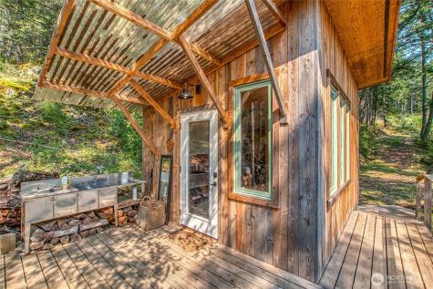 168 Trail Horse Road Orcas Island WA 98245