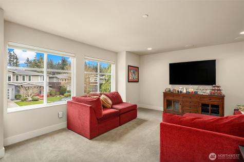 23704 105th Place W Edmonds WA 98020