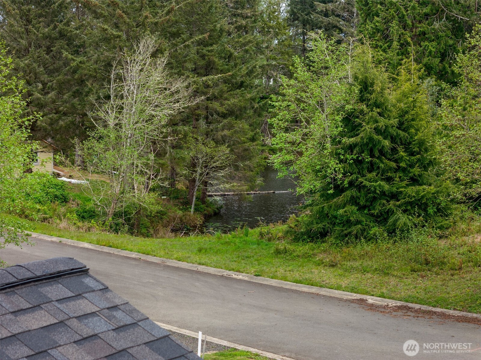 23 Sunrise Lane South Bend WA 98586