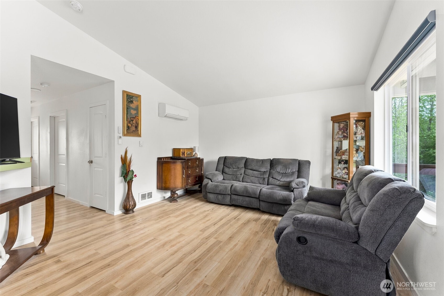 23 Sunrise Lane South Bend WA 98586