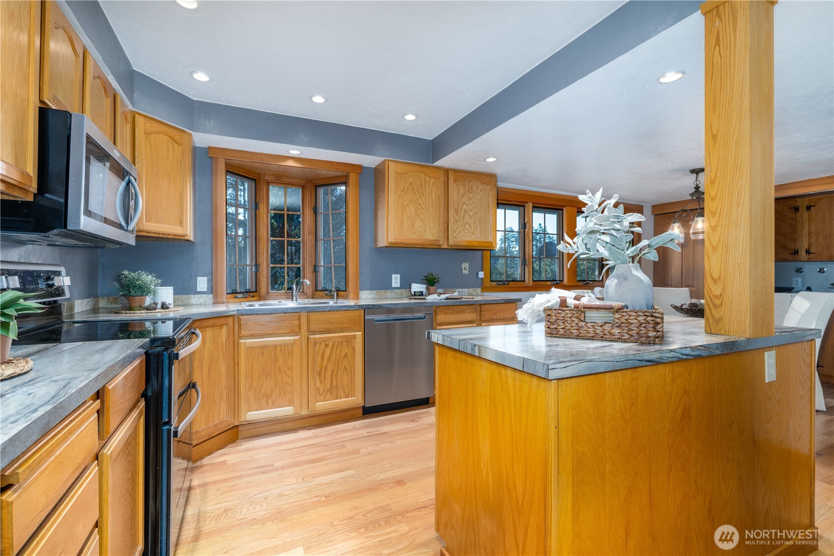 5981 SE Arcadia Road Shelton WA 98584