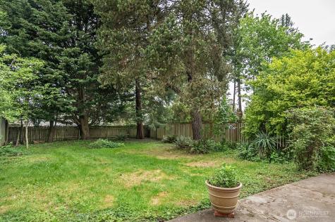 14019 36th Avenue NE Seattle WA 98125