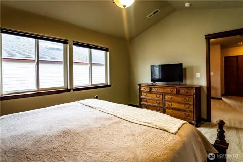 4646 Rochelle Street SE Lacey WA 98503