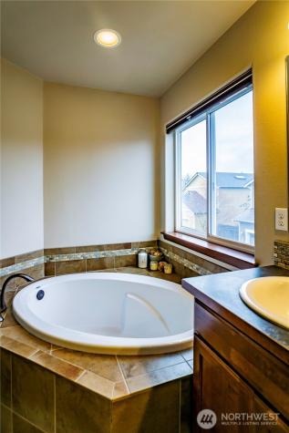 4646 Rochelle Street SE Lacey WA 98503