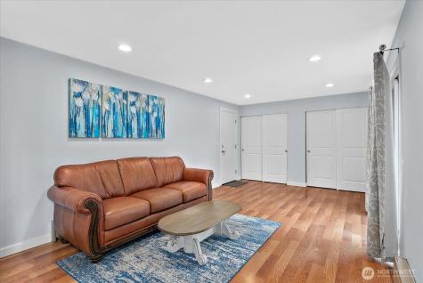 5508 172nd Place SW Lynnwood WA 98037