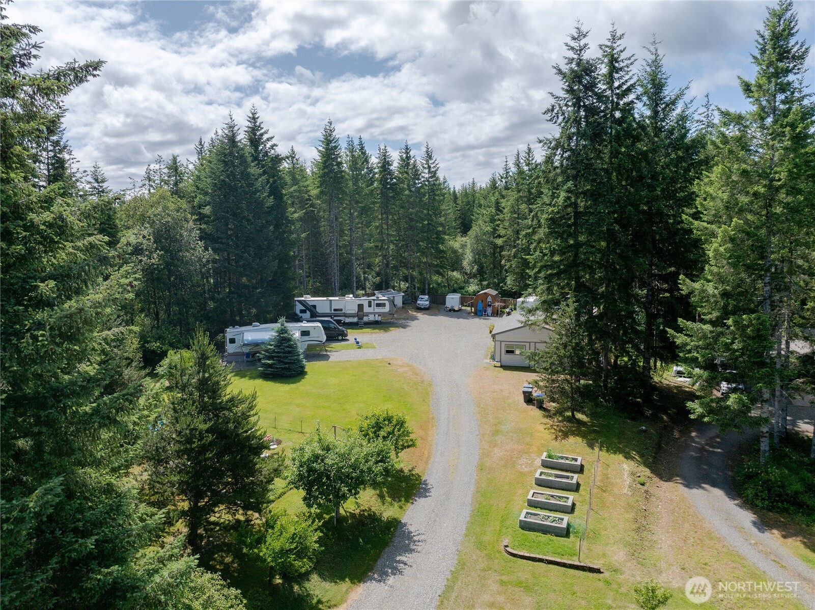 30 E Richardson Road Belfair WA 98528