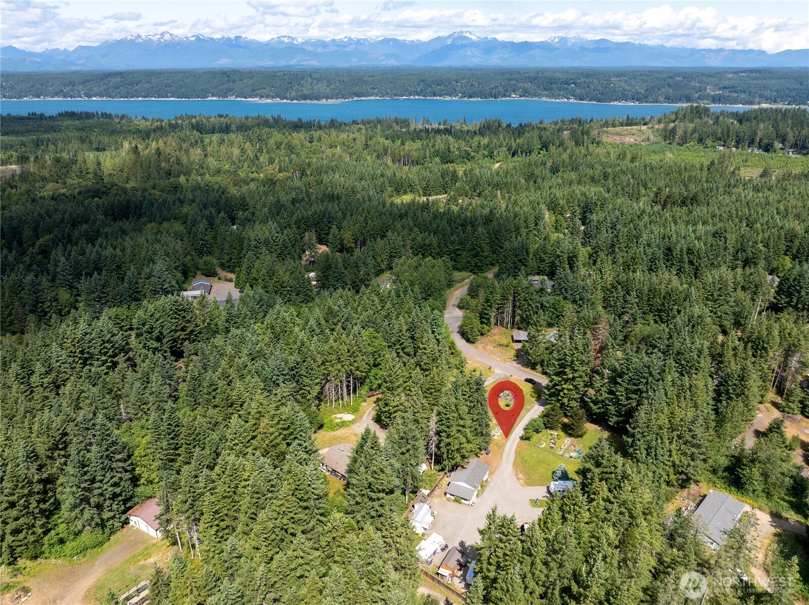 30 E Richardson Road Belfair WA 98528