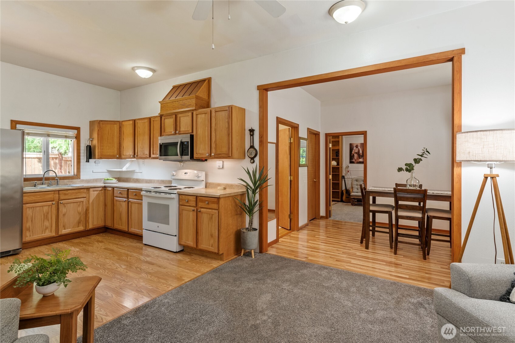 30 E Richardson Road Belfair WA 98528