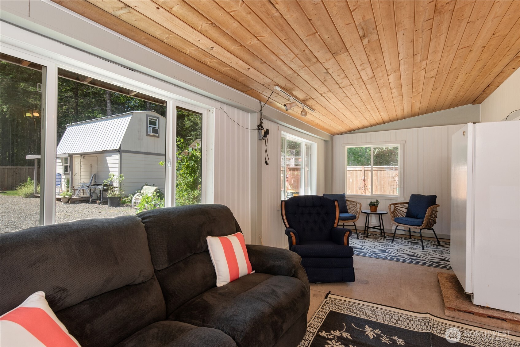 30 E Richardson Road Belfair WA 98528