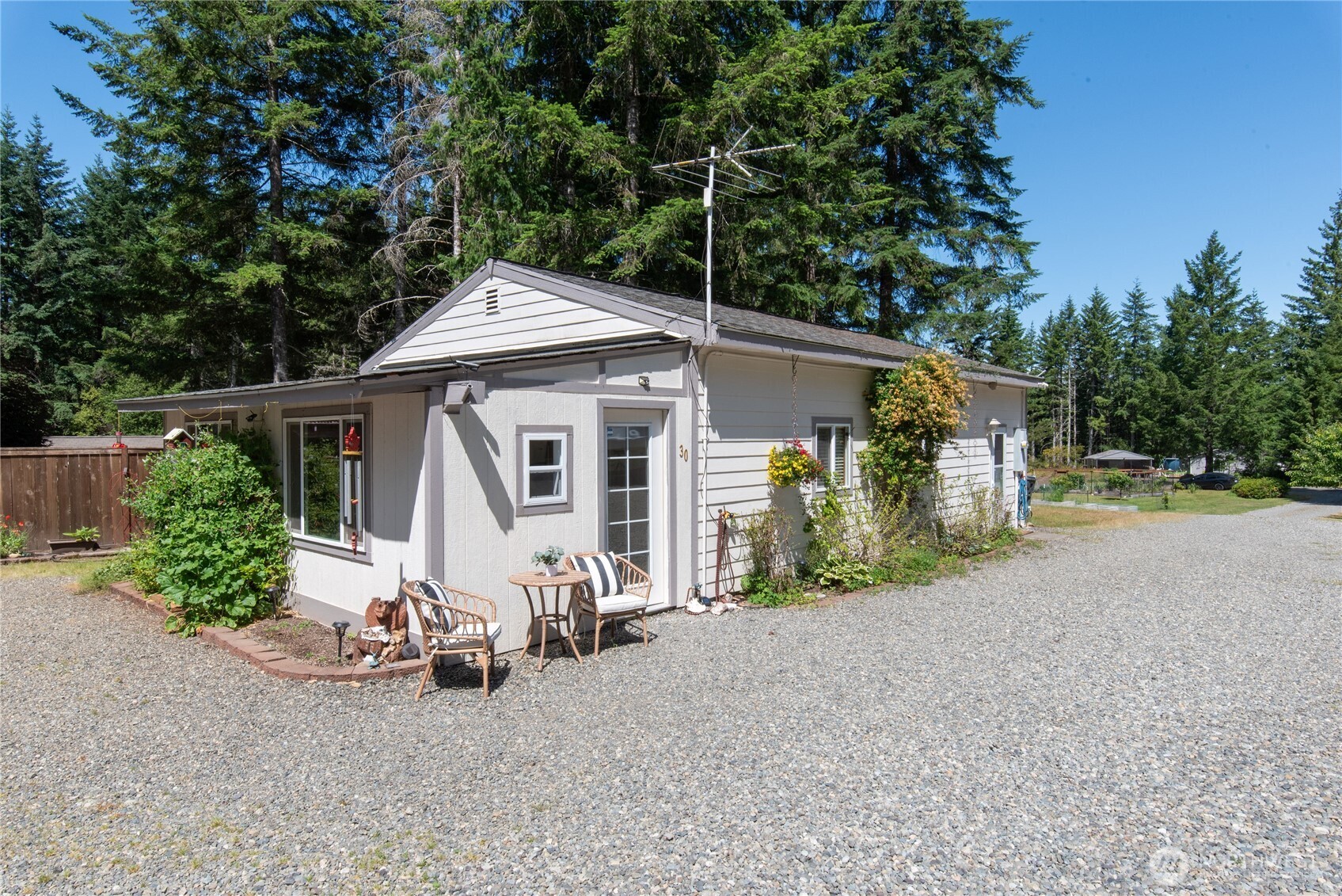 30 E Richardson Road Belfair WA 98528