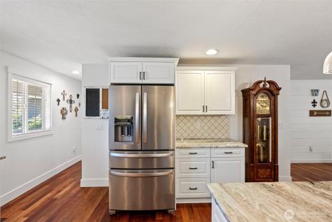 13114 Sunridge Way E Puyallup WA 98374