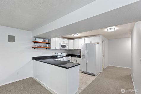13114 Sunridge Way E Puyallup WA 98374