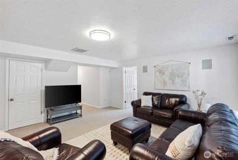 13114 Sunridge Way E Puyallup WA 98374