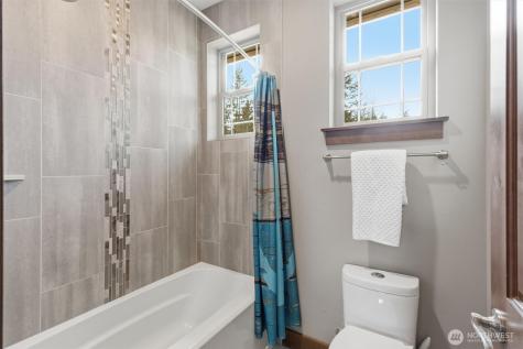 10904 137th Avenue NE Lake Stevens WA 98258