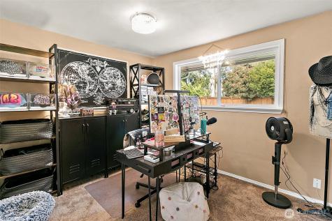 1011 9th St NE Auburn WA 98002