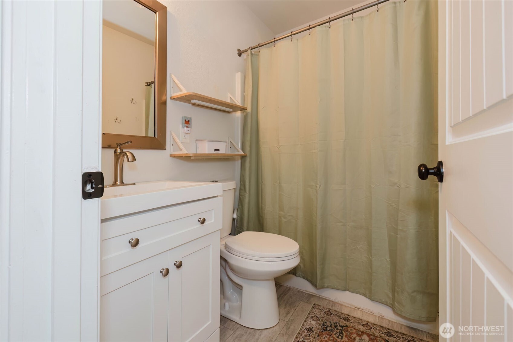 918 Ellinor Avenue Shelton WA 98584
