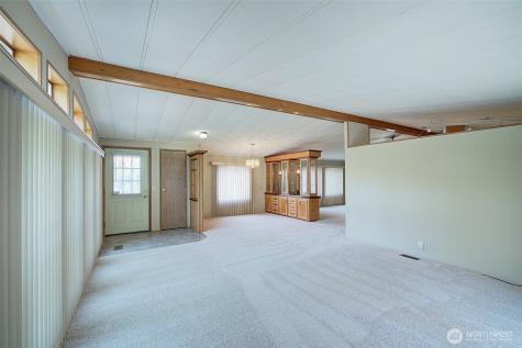 17308 Woodcrest Drive NE Bothell WA 98011