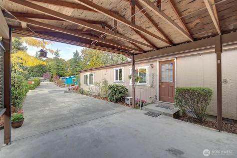 17308 Woodcrest Drive NE Bothell WA 98011