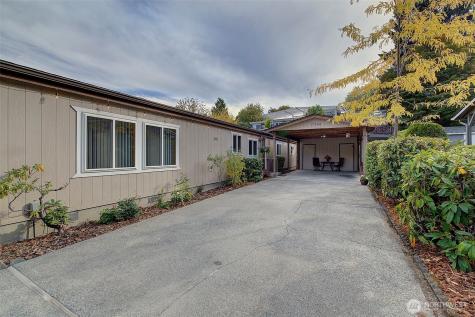 17308 Woodcrest Drive NE Bothell WA 98011