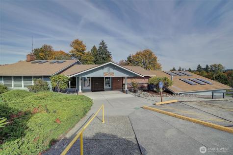 17308 Woodcrest Drive NE Bothell WA 98011