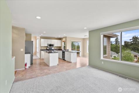 5131 Chinook Drive NE Tacoma WA 98422